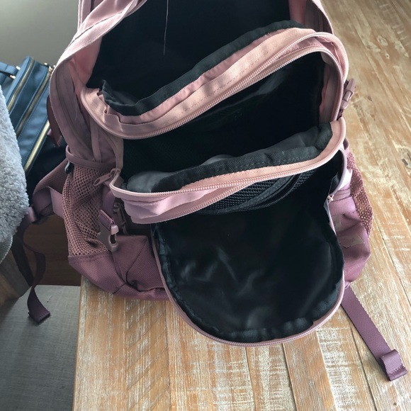 PINK backpack SOLD offer up - Picture 7 of 7